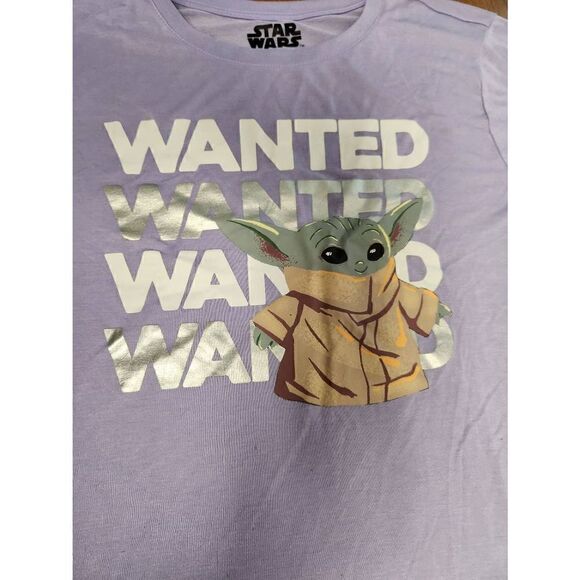 NWOT Star Wars "WANTED" Baby Yoda 2xl lavender short sleeved t-shirt - Picture 2 of 5